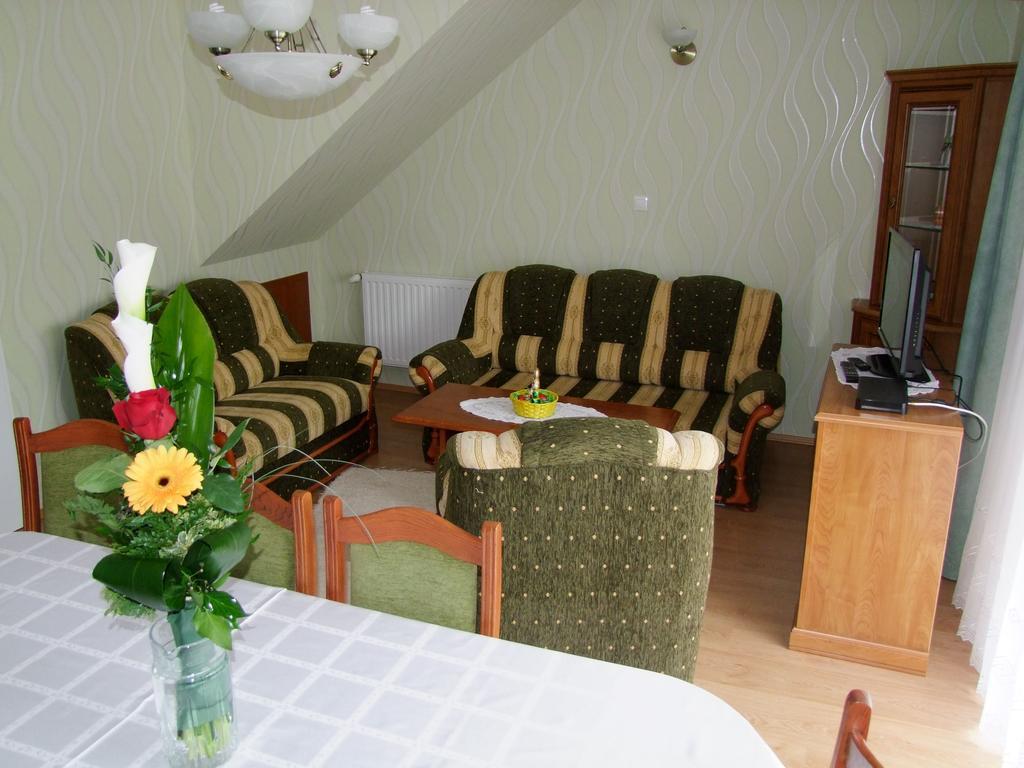 Rajna Vendeghaz Villa Bogacs Bilik gambar